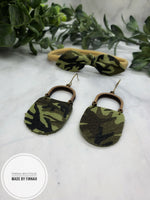 Mommy and Me Camo Earrings and Baby Bow set