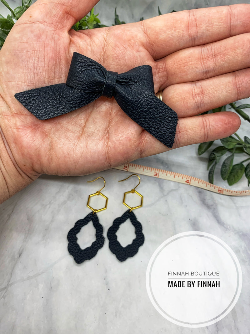 Mommy and me Navy Set with clip on bow and Earrings